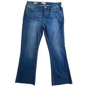 Vigoss Women's Marley Crop Boot Jeans in Indigo Dark Denim Size 31 Mid Rise NWT